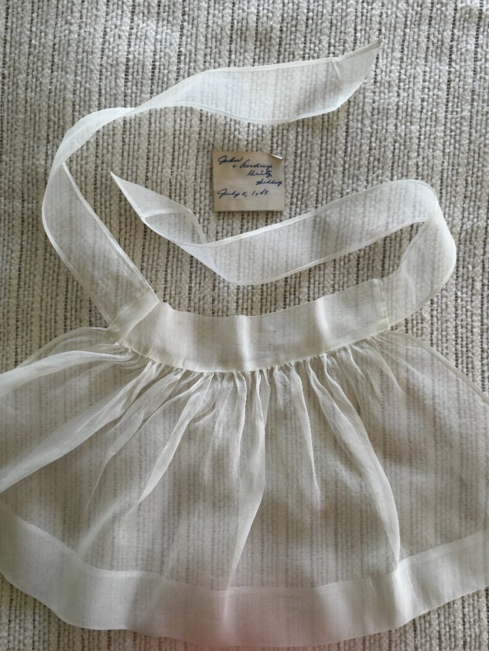Vintage Hostess Apron in White